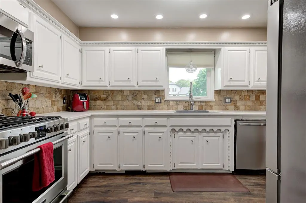Photo 12 — 1716 W David Drive, Mustang, OK 73064