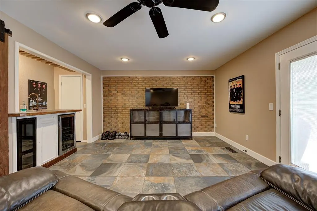 Photo 16 — 1716 W David Drive, Mustang, OK 73064