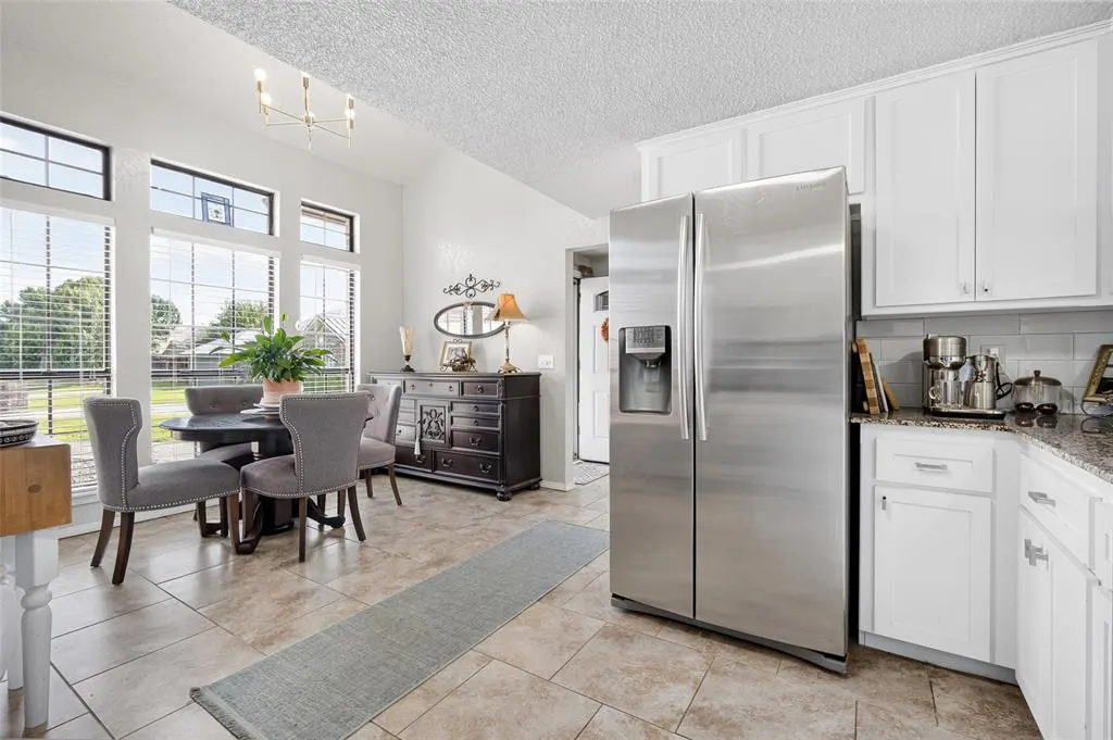 Photo 9 — 10100 Donna Court, Oklahoma City, OK 73162
