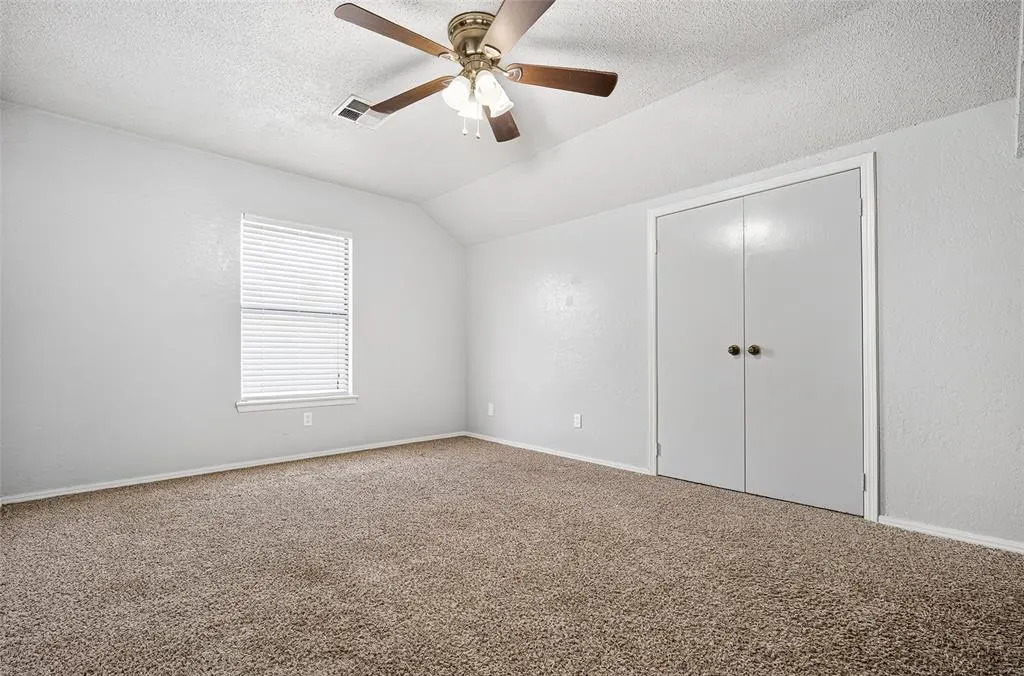 Photo 16 — 10100 Donna Court, Oklahoma City, OK 73162