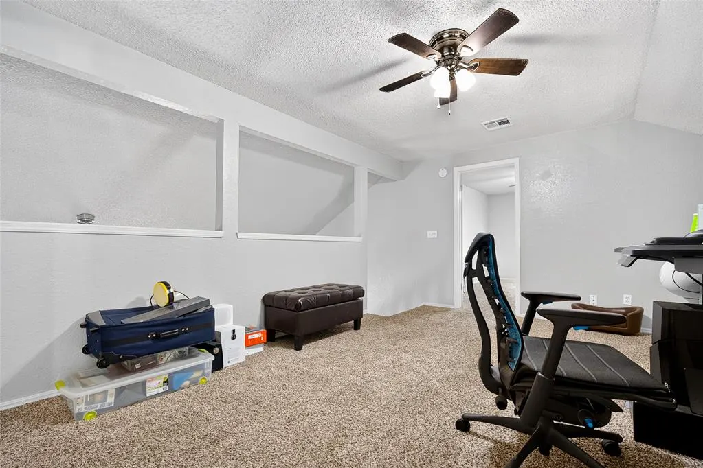 Photo 19 — 10100 Donna Court, Oklahoma City, OK 73162