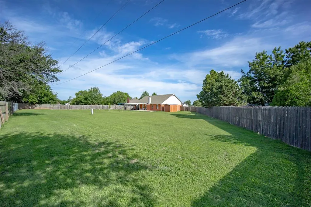 Photo 41 — 10100 Donna Court, Oklahoma City, OK 73162