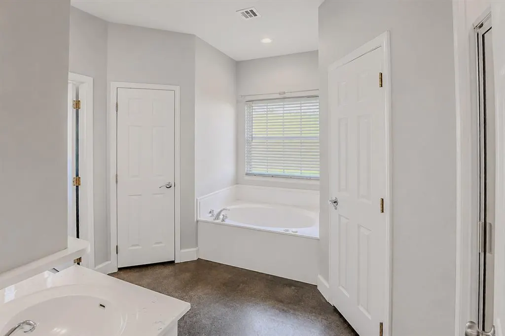 Photo 35 — 9800 E 510 Road, Claremore, OK 74019