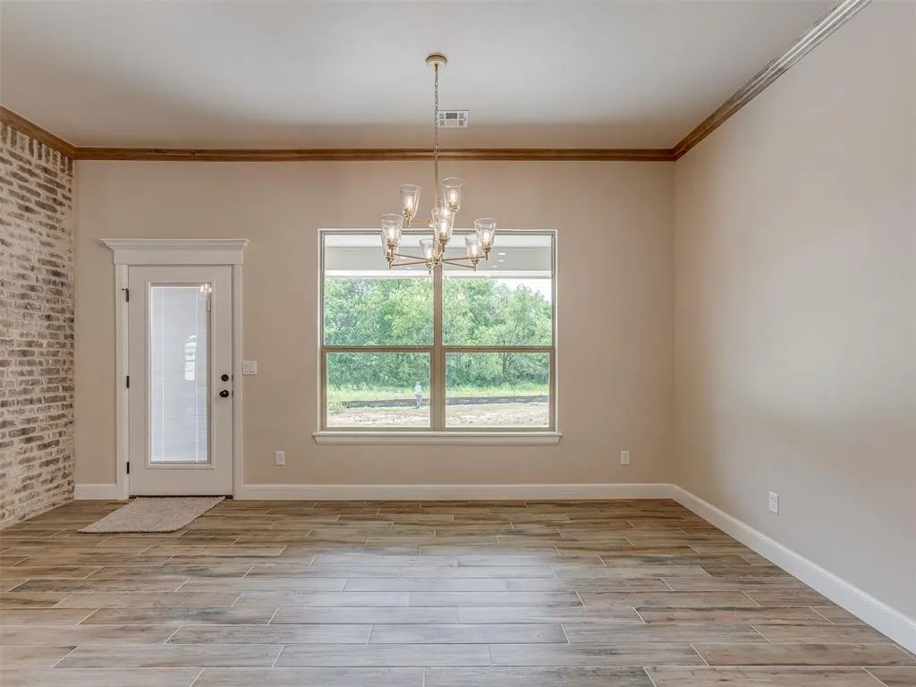 Photo 11 — 10200 Gentry Crossing, Oklahoma City, OK 73169