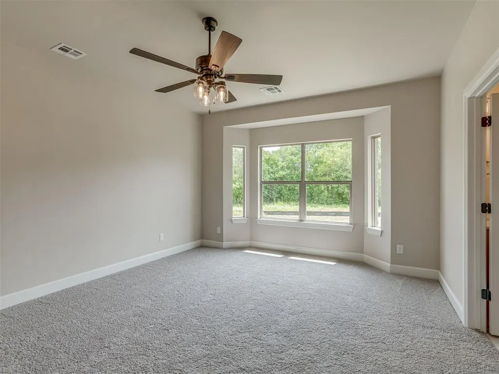 Photo 17 — 10200 Gentry Crossing, Oklahoma City, OK 73169