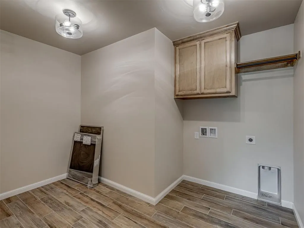 Photo 23 — 10200 Gentry Crossing, Oklahoma City, OK 73169