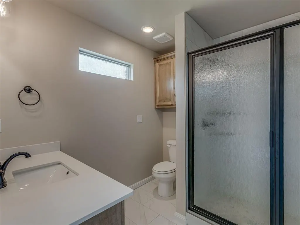 Photo 26 — 10200 Gentry Crossing, Oklahoma City, OK 73169
