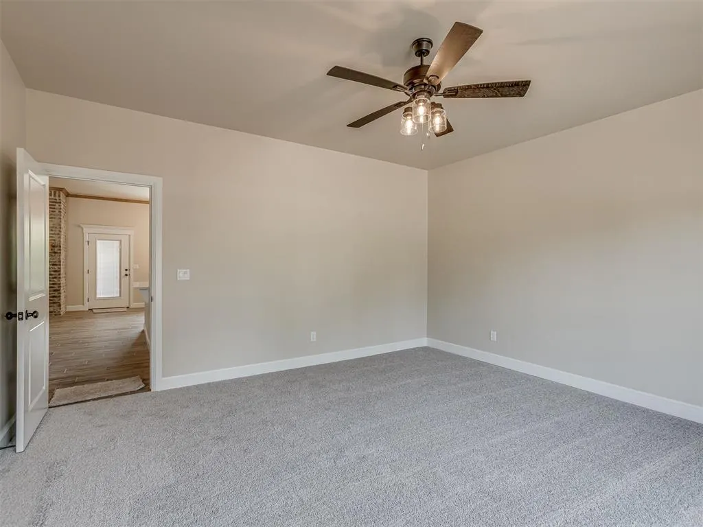 Photo 37 — 10200 Gentry Crossing, Oklahoma City, OK 73169