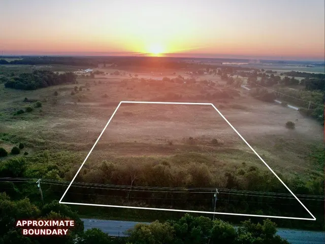 Photo 3 — 0002 N Peebly Road, Harrah, OK 73045