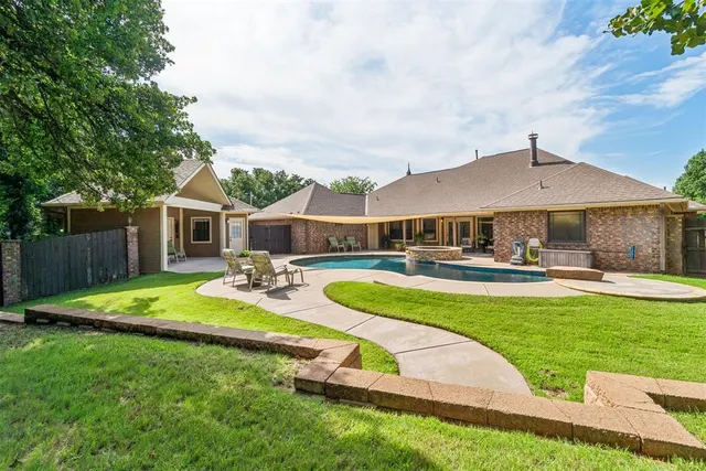 Photo 6 — 515 Freedom Road, Edmond, OK 73025