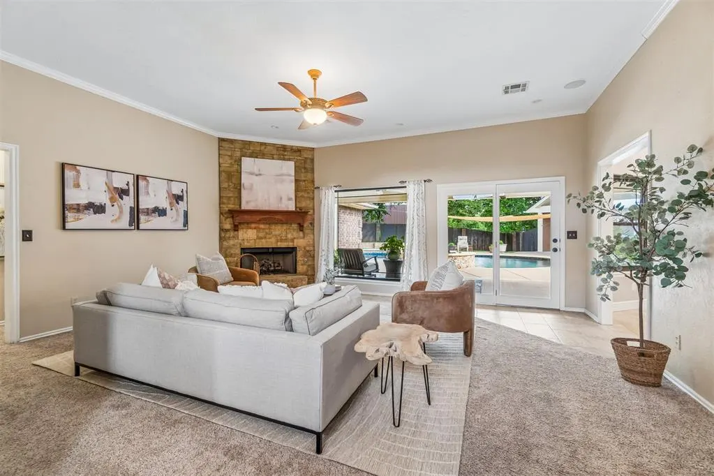 Photo 9 — 515 Freedom Road, Edmond, OK 73025