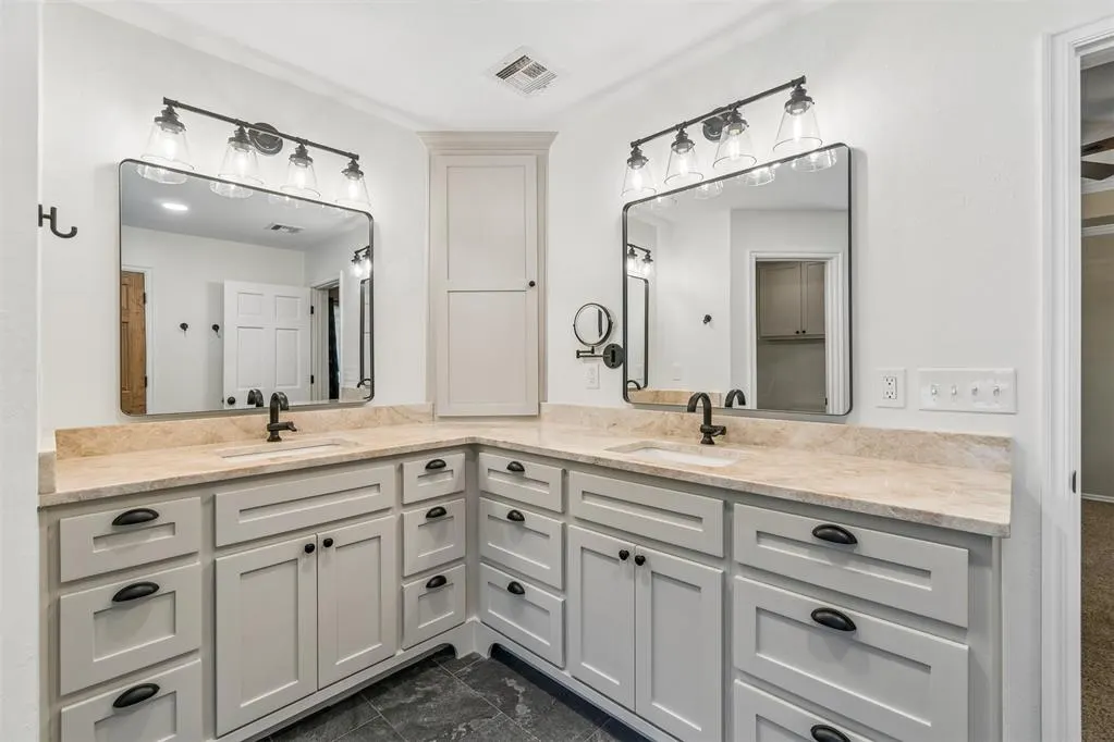 Photo 21 — 515 Freedom Road, Edmond, OK 73025