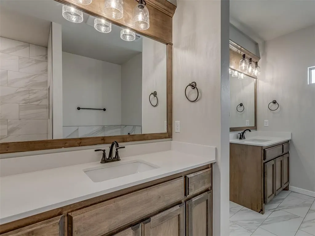Photo 17 — 10201 Baldwind Lane, Oklahoma City, OK 73169