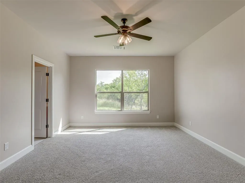 Photo 16 — 10016 Gentry Crossing, Oklahoma City, OK 73169