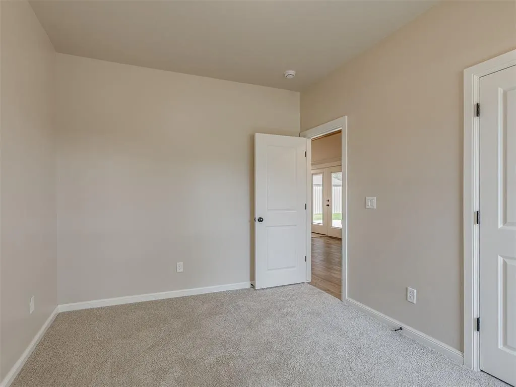 Photo 26 — 10016 Gentry Crossing, Oklahoma City, OK 73169