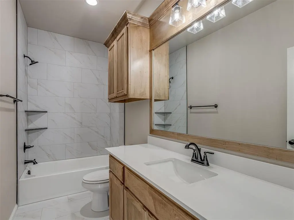 Photo 36 — 10016 Gentry Crossing, Oklahoma City, OK 73169