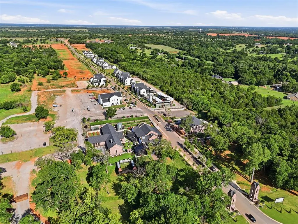 Photo 8 — 30392 Mesquite Way, Norman, OK 73072