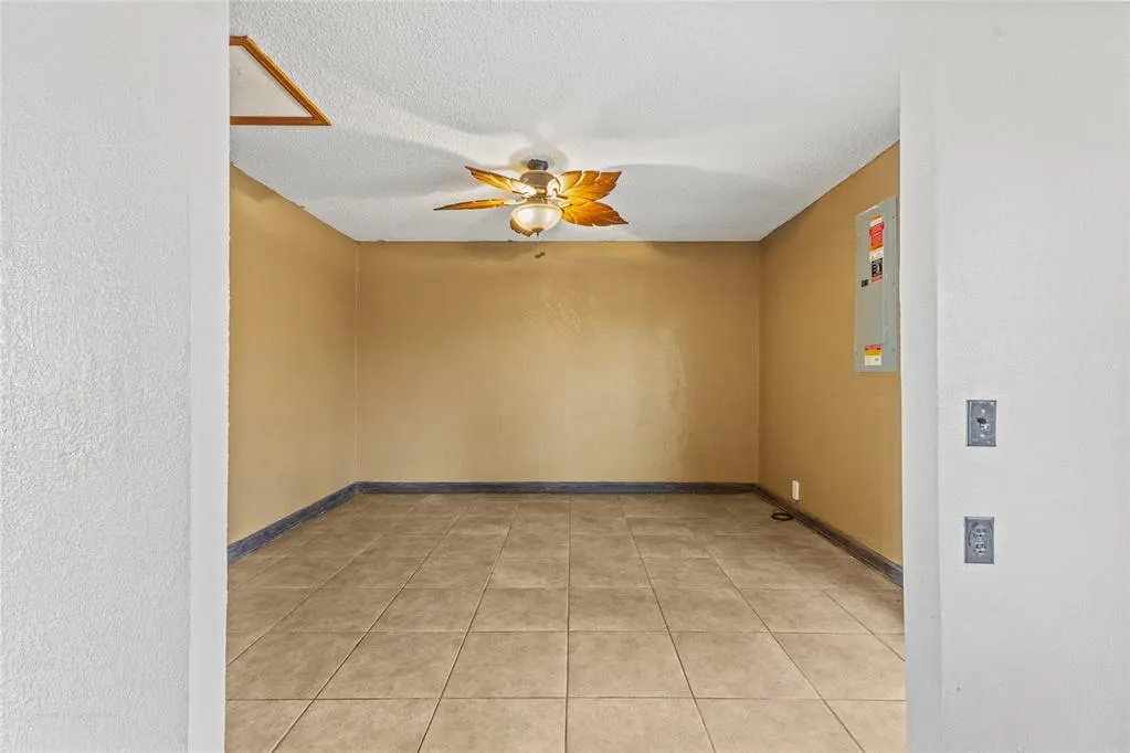 Photo 6 — 621 S 28th Street, Clinton, OK 73601