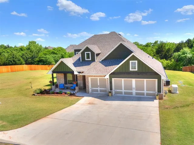 Photo 3 — 9565 Blue Bonnet Boulevard, Edmond, OK 73025