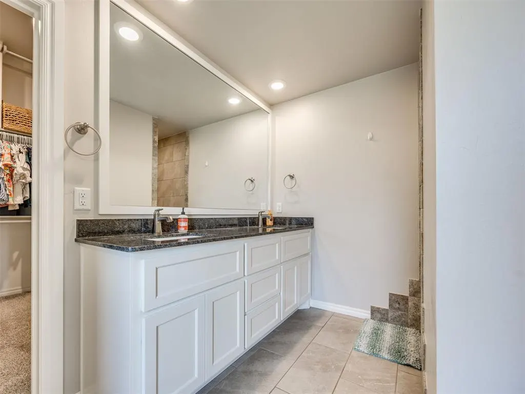 Photo 18 — 9565 Blue Bonnet Boulevard, Edmond, OK 73025
