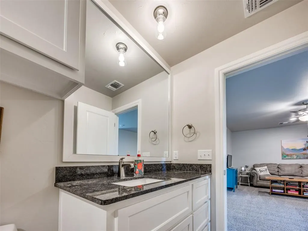 Photo 35 — 9565 Blue Bonnet Boulevard, Edmond, OK 73025