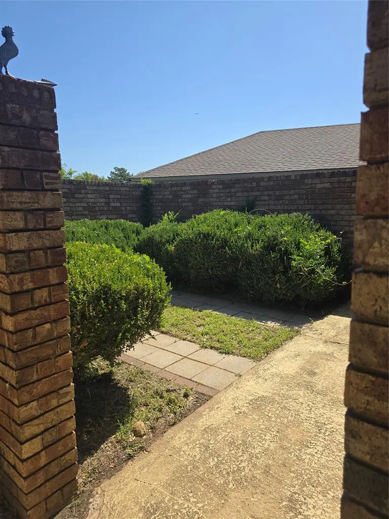 Photo 15 — 1324 SW 72nd Street, Oklahoma City, OK 73159