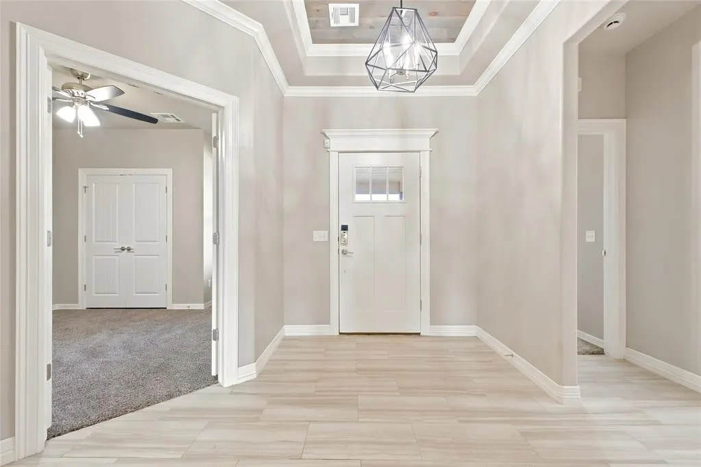 Photo 5 — 2912 Wild Rose Lane, Yukon, OK 73099
