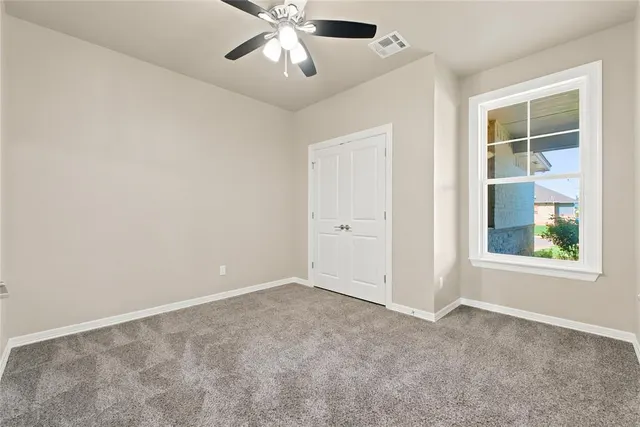 Photo 8 — 2912 Wild Rose Lane, Yukon, OK 73099