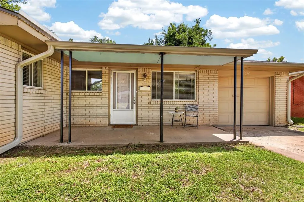 Photo 4 — 236 Southern Place, Edmond, OK 73013