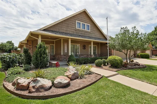 Front exterior — 6601 Chelsey Lane, Oklahoma City, OK 73132
