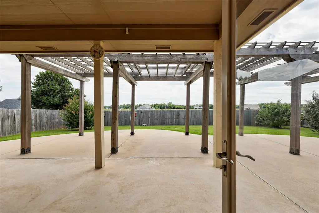 Photo 37 — 6601 Chelsey Lane, Oklahoma City, OK 73132