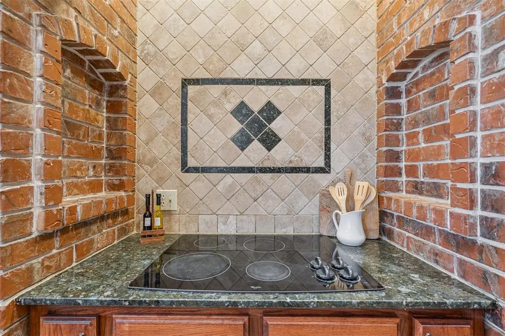 Photo 14 — 2113 Mulberry Creek Avenue, Yukon, OK 73099