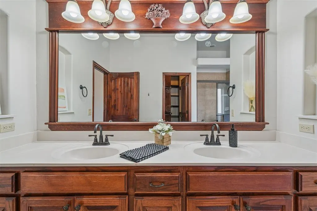 Photo 25 — 2113 Mulberry Creek Avenue, Yukon, OK 73099
