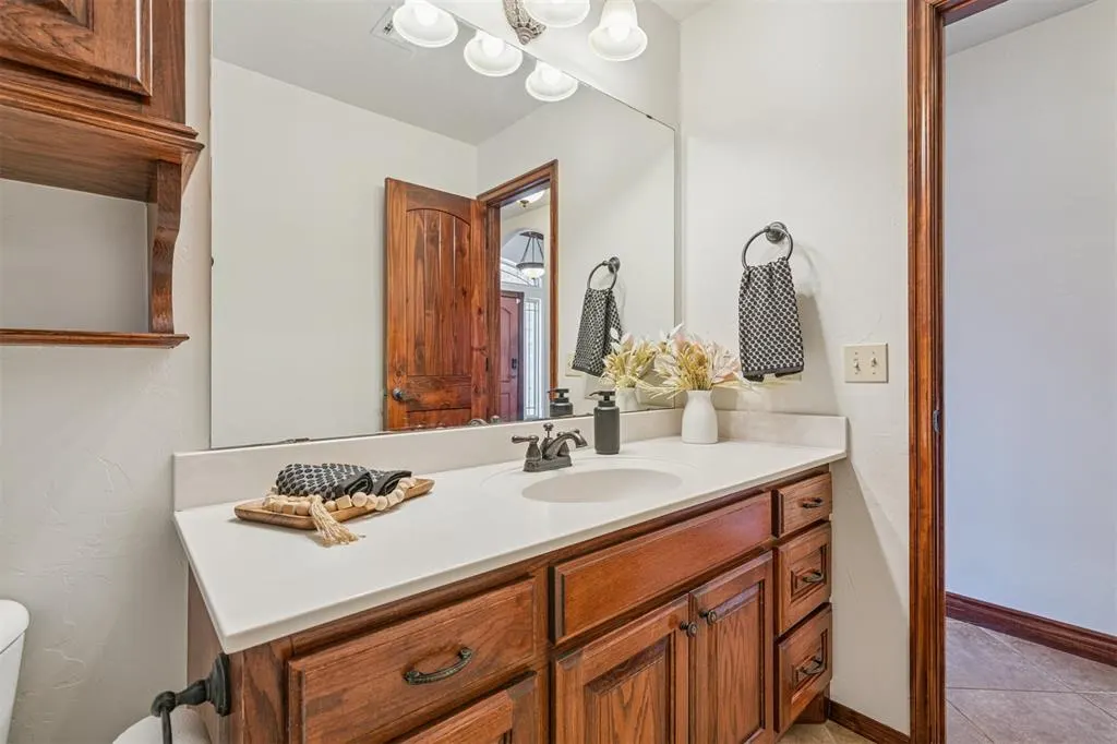 Photo 34 — 2113 Mulberry Creek Avenue, Yukon, OK 73099