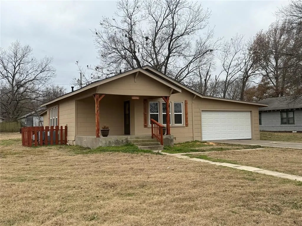 Photo 28 — 224 E 3rd Street, Wewoka, OK 74884
