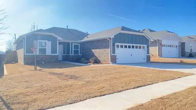 Photo 3 — 4316 NE 123rd Street, Oklahoma City, OK 73013