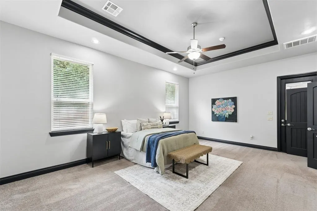 Photo 16 — 10404 Cherrywood Drive, Oklahoma City, OK 73151