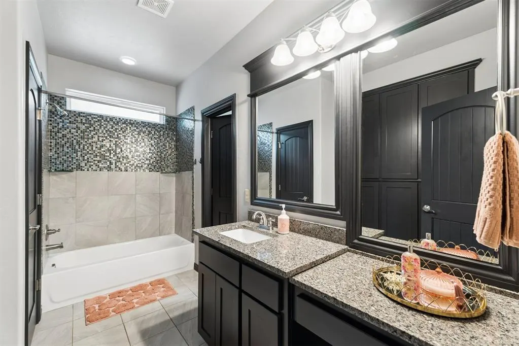 Photo 23 — 10404 Cherrywood Drive, Oklahoma City, OK 73151