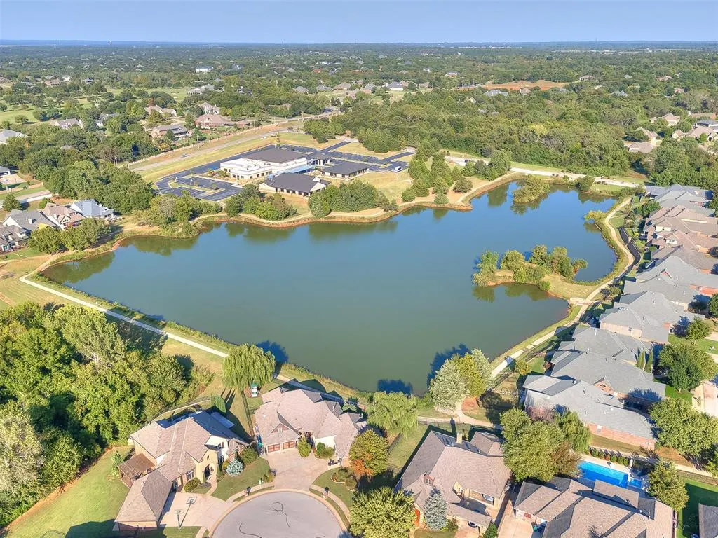 Photo 34 — 10404 Cherrywood Drive, Oklahoma City, OK 73151