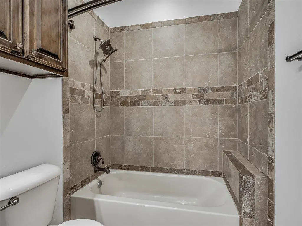 Photo 15 — 12474 Deer Valley, Guthrie, OK 73044