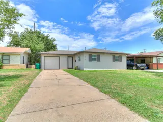 Sold home at 2729 SW 60th Place