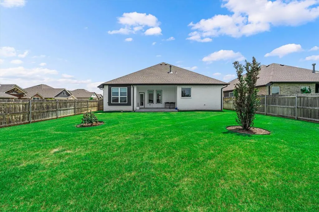 Photo 31 — 6301 NW 159th Street, Edmond, OK 73013