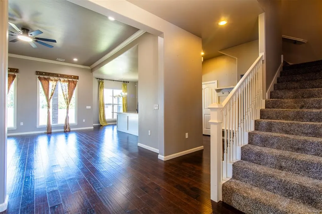 Photo 4 — 3903 Catalina Court, Norman, OK 73072