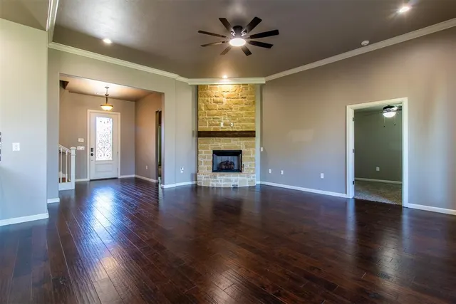 Photo 6 — 3903 Catalina Court, Norman, OK 73072