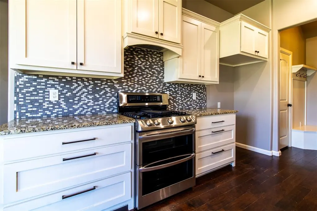 Photo 12 — 3903 Catalina Court, Norman, OK 73072