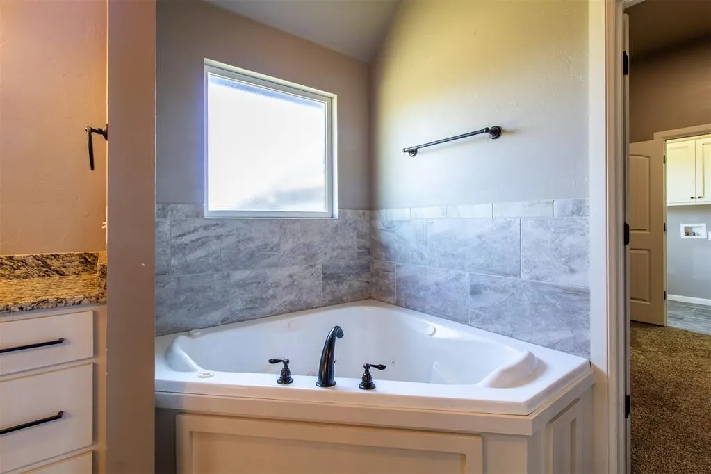 Photo 23 — 3903 Catalina Court, Norman, OK 73072