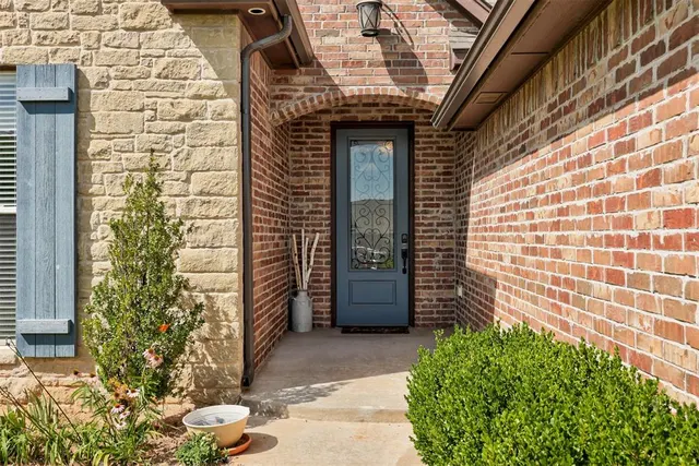 Photo 3 — 3903 Catalina Court, Norman, OK 73072