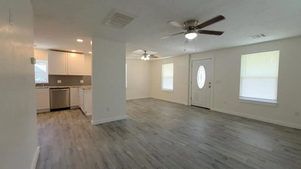 Photo 23 — 719 N Broad Avenue, Guthrie, OK 73044