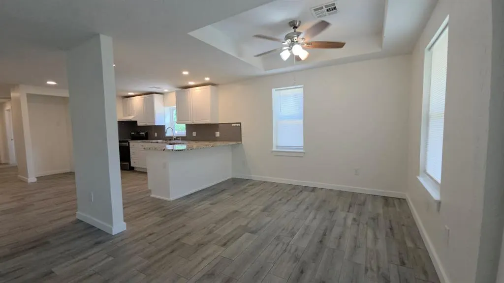 Photo 27 — 719 N Broad Avenue, Guthrie, OK 73044
