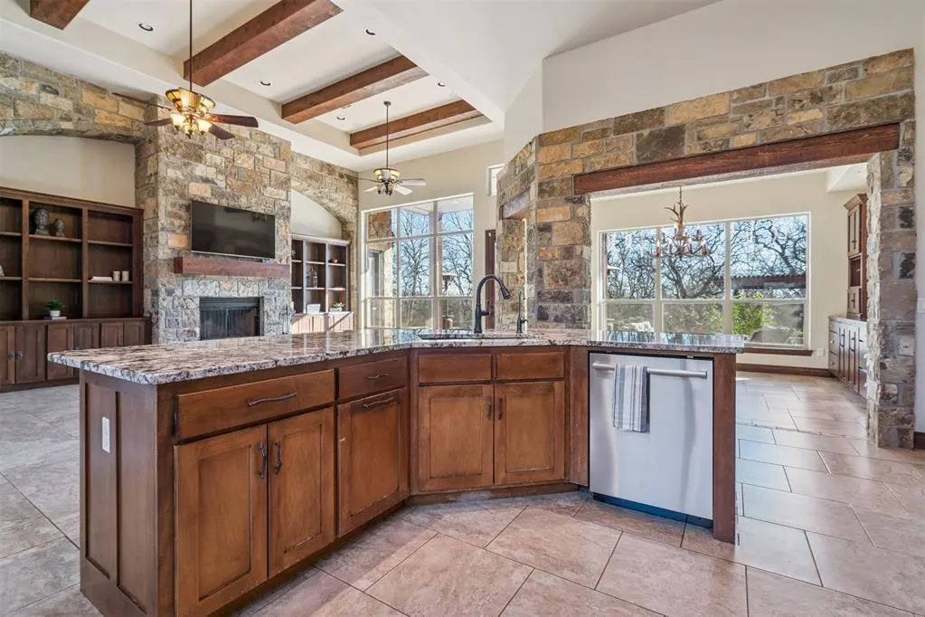 Photo 11 — 14201 Little Hickory Road, Arcadia, OK 73007